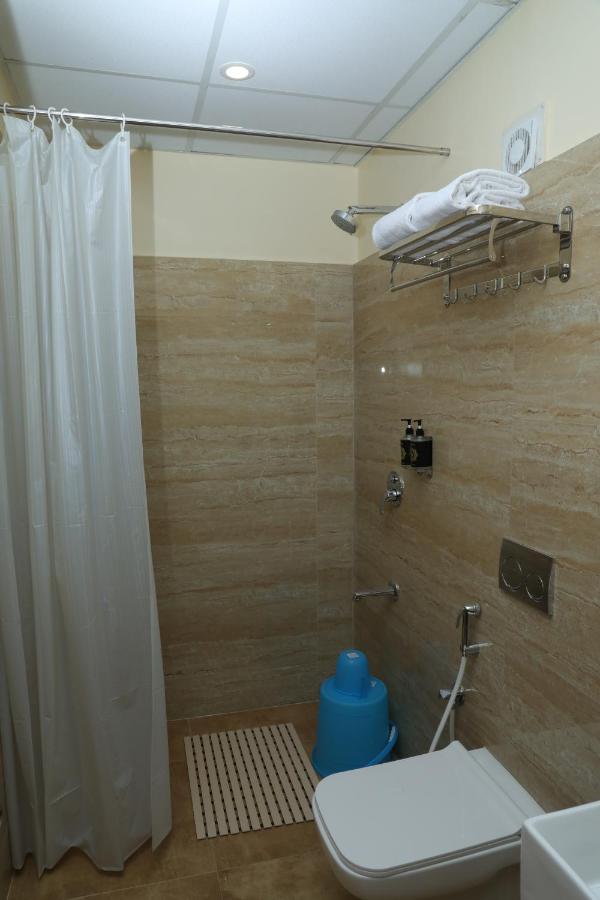 Gadiraju Palace Convention Centre & Hotel Visakhapatnam Eksteriør billede