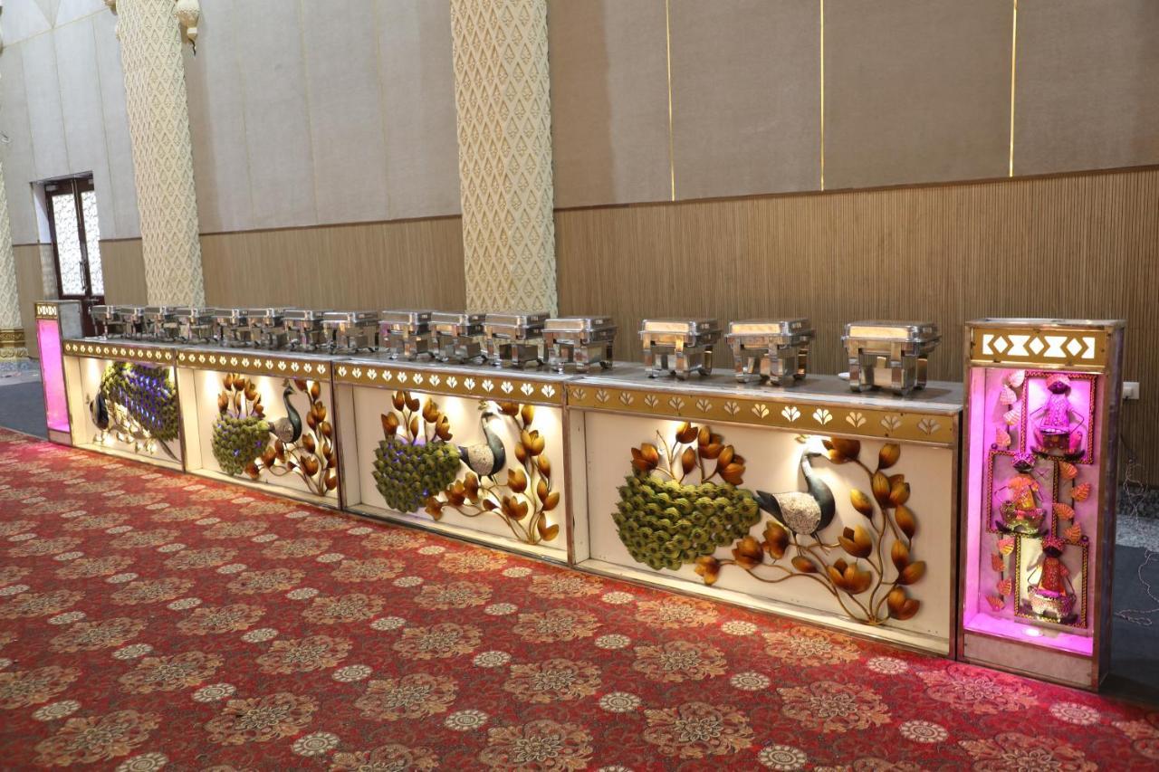 Gadiraju Palace Convention Centre & Hotel Visakhapatnam Eksteriør billede