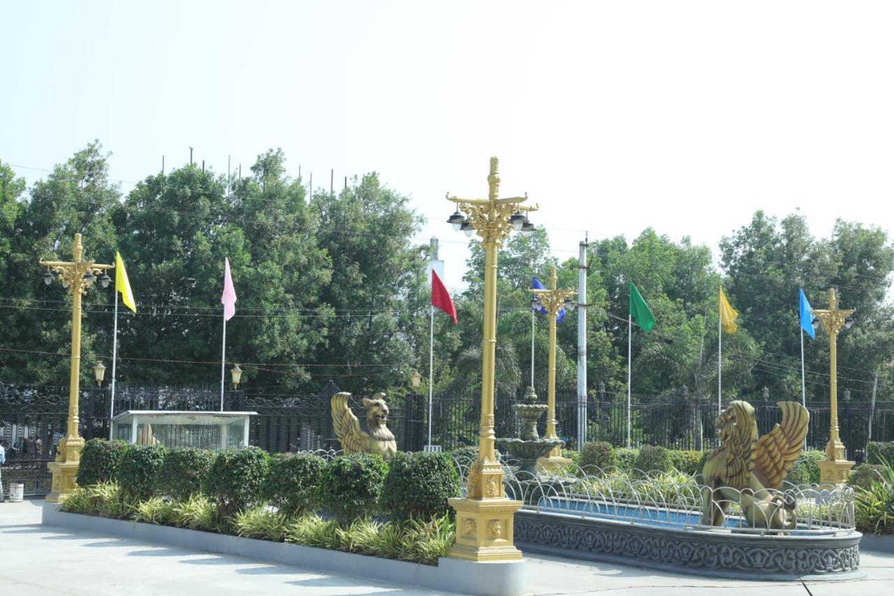 Gadiraju Palace Convention Centre & Hotel Visakhapatnam Eksteriør billede